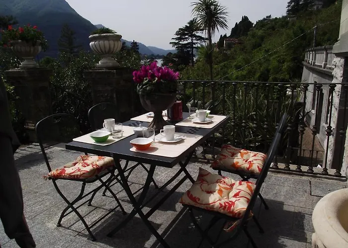 Castiglioni Lägenhet Laglio